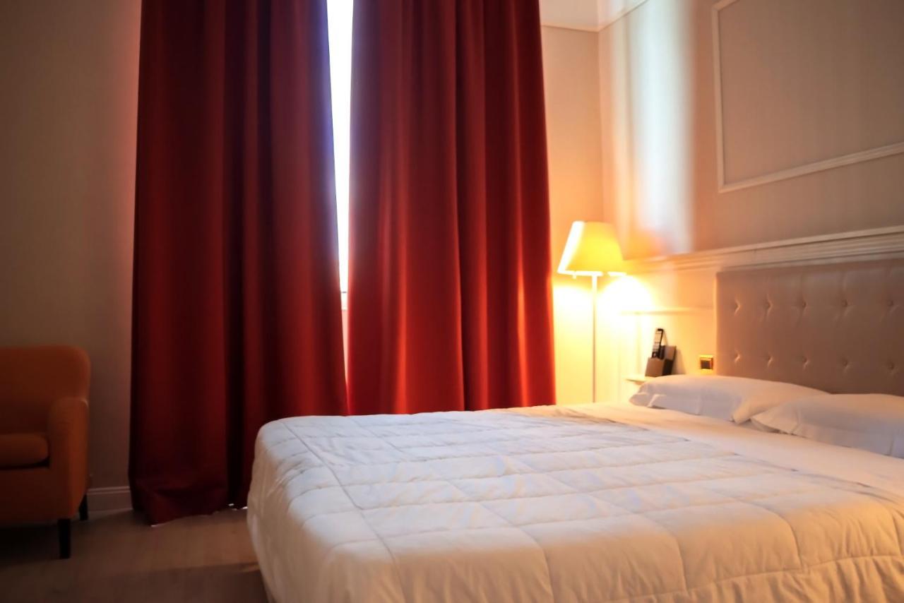 Ariston Hotel 3*